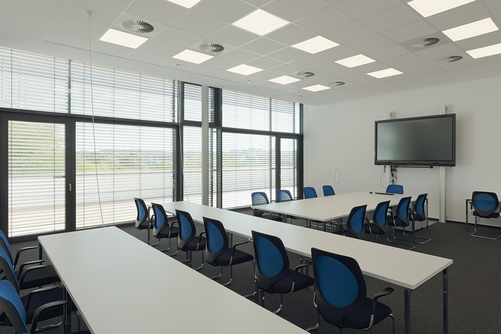 Produktionserweiterung mit Büros 2.BA in Darmstadt